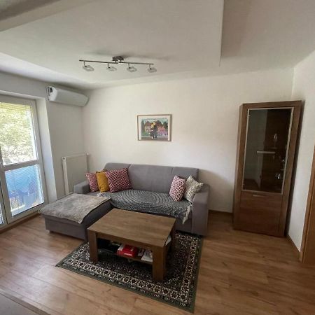 Apartman Daxnerko - Samostatny Dvojpokojovy Byt Bratislava Buitenkant foto