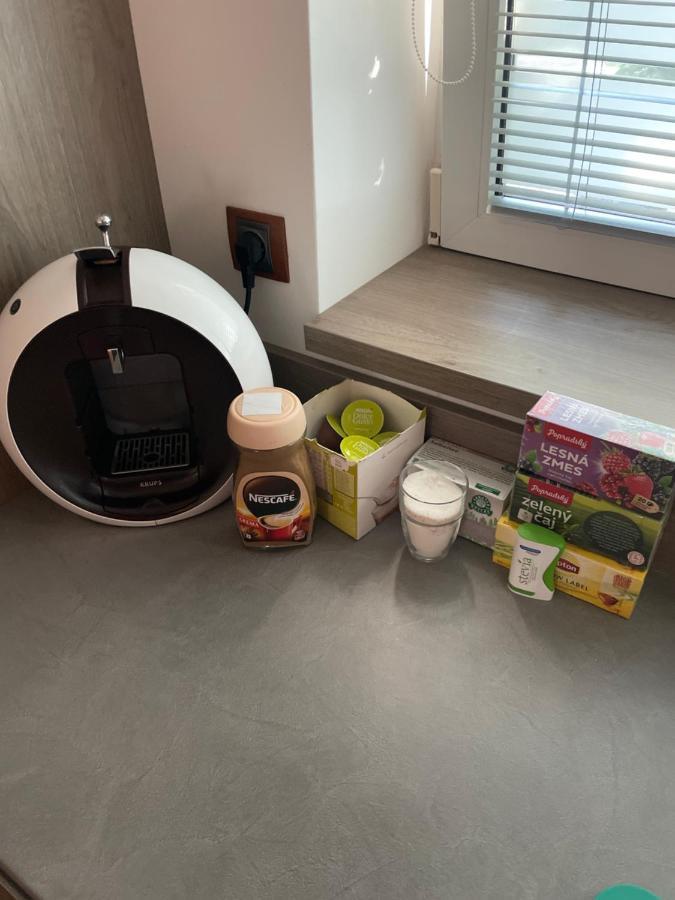Apartman Daxnerko - Samostatny Dvojpokojovy Byt Bratislava Buitenkant foto